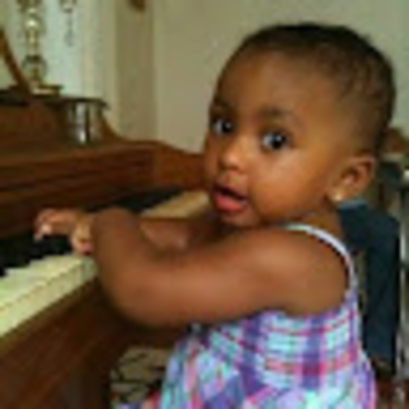 Meet your Posher, Kumari - Picture 1 of 1